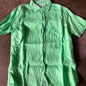 Grass green linen short sleeve button up